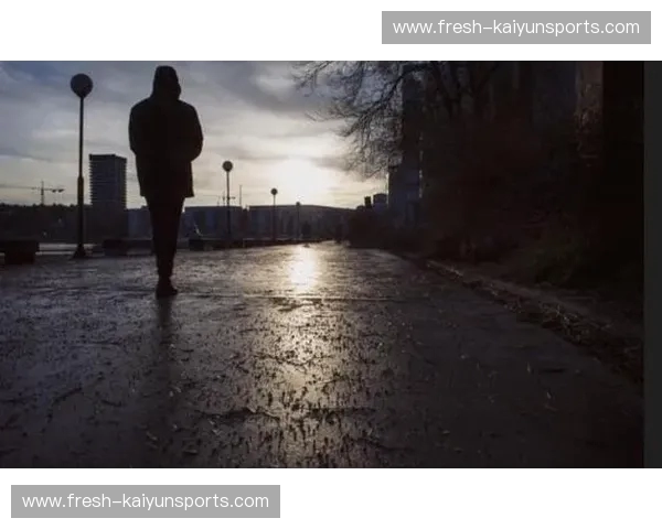 独行侠：走自己的路，点亮不一样的光